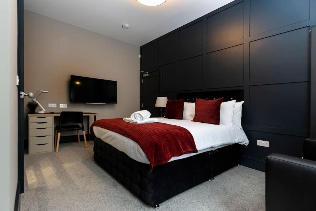 Bootique House - Luxury Group Accommodation In Уейкфийлд Екстериор снимка